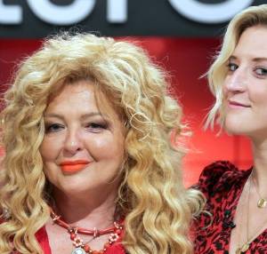 Lara Gessler pozuje w jacuzzi. Ale to odważne zdjęcie Magdy Gessler zrobiło największe wrażenie. Pokazała niemal wszystko!