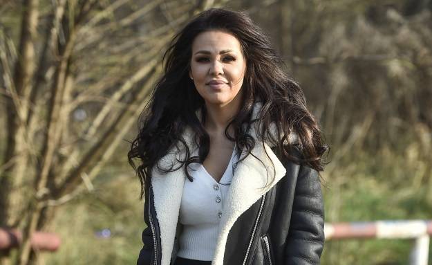 Sylwia Bomba śmiało eksponuje wdzięki! "Jesteś ideałem kobiecości"! Bohaterka "Gogglebox" spełniła jedno z marzeń [FOTO]