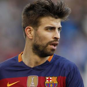 Gerard Piqué i jego nowa dziewczyna na wspólnym zdjęciu. To o niej śpiewa Shakira
