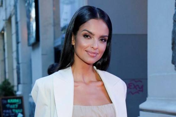 "Jak milion dolarów!"... Głęboki dekolt gwiazdą wieczoru! Klaudia El Dursi zniewala na czerwonym dywanie