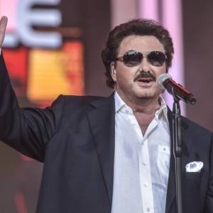 To już koniec kariery scenicznej Krzysztofa Krawczyka? Zaskakujące wieści w mediach na temat dalszych planów muzyka!                 