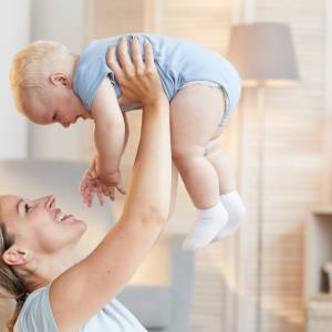 Kiedy najlepiej mieć pierwsze dziecko? Eksperci rozwiewają wszelkie wątpliwości