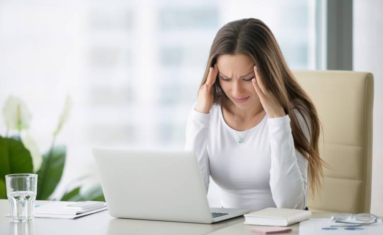 Co robić, gdy boli głowa?