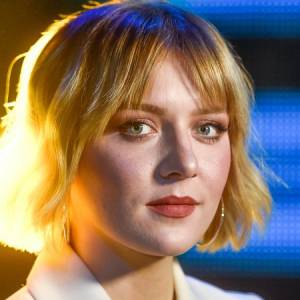 Iga Krefft zdecydowała się na zmianę koloru włosów? Do sieci trafiły wakacyjne zdjęcia aktorki! 