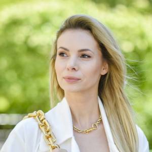 Izabela Janachowska wypoczywa w skąpym bikini. Prezenterka podzieliła się kadrem z niedzielnego wypoczynku