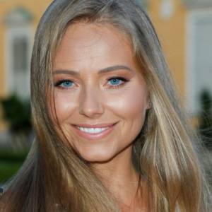 Agata Rubik na fotografii z córkami, mamą i babcią. Fani zachwyceni: "Pięć wspaniałych kobiet"