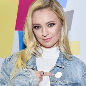 Barbara Kurdej-Szatan w stylizacji rodem z "Seksmisji" [ZDJĘCIA]