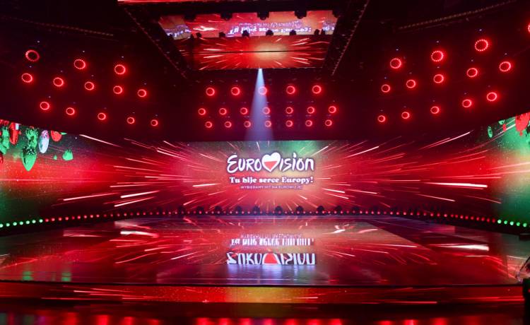 Polskie preselekcje do Eurowizji 2023. TVP ponownie w ostatniej chwili zmienia zasady