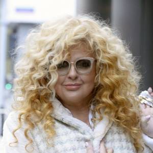 Magda Gessler w ciemnych włosach! Lara pokazała jej stare zdjęcie