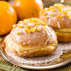 Tłusty czwartek 2023 już wkrótce! Mamy przepisy na pyszne pączki i chrupiące faworki