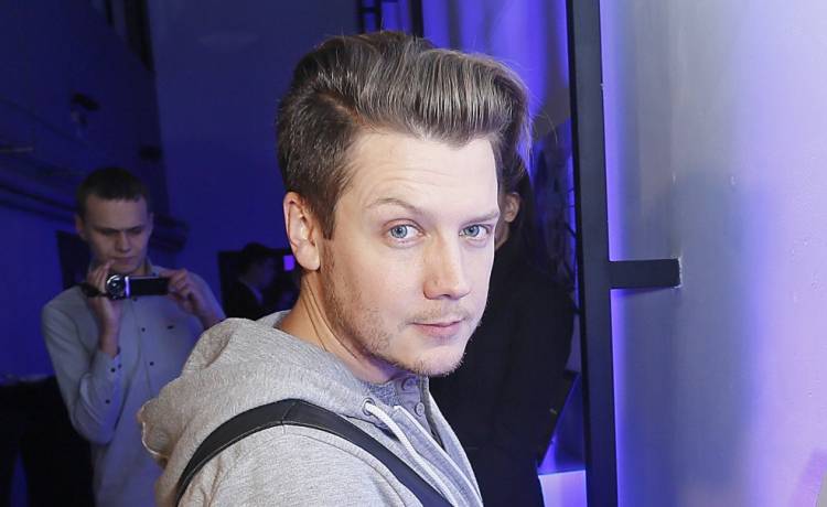 Gwiazdor serialu "Klan" musi przejść zabieg. Jakub Tolak mierzy się z problemami zdrowotnymi