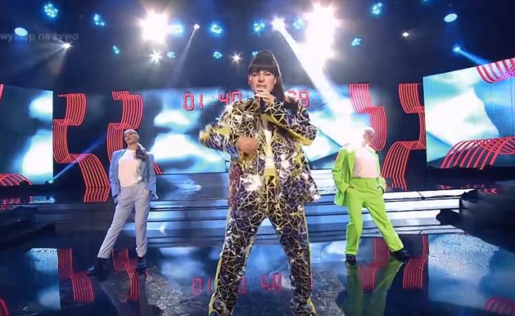 "Twoja twarz brzmi znajomo 13". Gosia Andrzejewicz jako Selena Gomez i Adam Strycharczuk niczym klon Viki Gabor. Działo się!