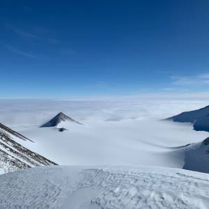 Szokujące, co pojawiło się nad Antarktydą. Cukrowe chmury? 