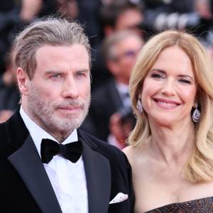 John Travolta zatańczył z córką ku czci zmarłej żony. Wzruszające nagranie trafiło do sieci