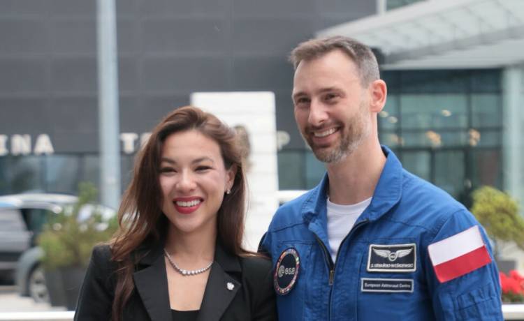 Aleksandra i Sławosz Uznańscy-Wiśniewscy. Fot. Adam Burakowski/East News