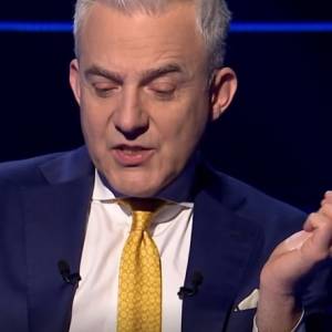 Błyskawiczna gra w "Milionerach". Pytanie o popularną zabawę pokonało uczestnika