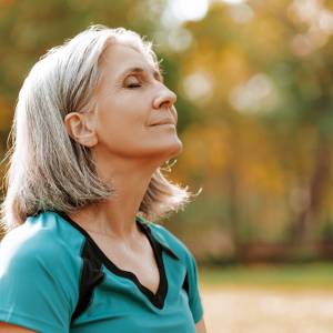 Proste ćwiczenia oddechowe. Dzięki nim pozbędziesz się stresu