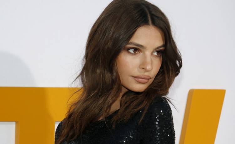 Emily Ratajkowski spodziewa się dziecka! Modelka pokazała się nago