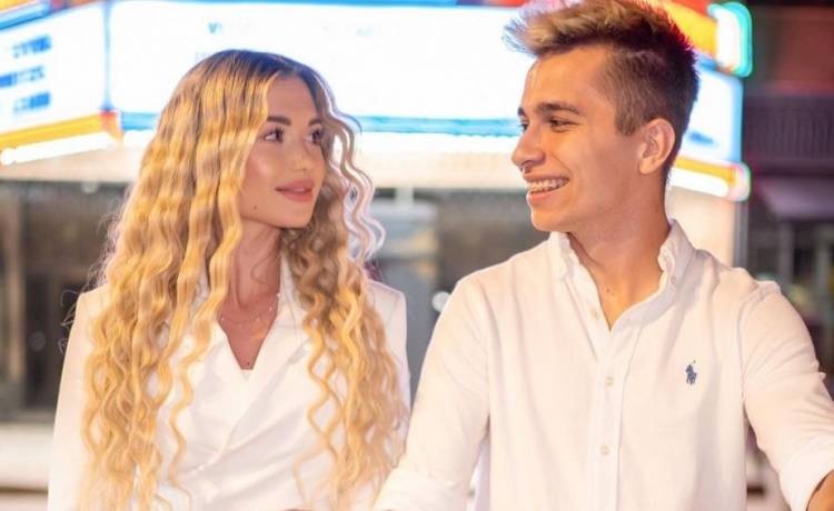 Friz i Wersow zaręczyli się! Youtuberka pochwaliła się pięknym pierścionkiem