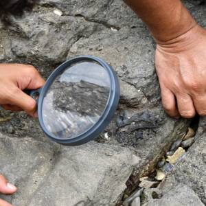 Podczas remontu w centrum Krakowa znaleziono "pochówek szkieletowy". To odkrycie archeologiczne zaskoczyło badaczy  