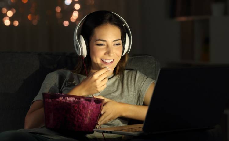 Kinowe hity za darmo? Kino Świat udostępnia za darmo filmy na kanale YouTube