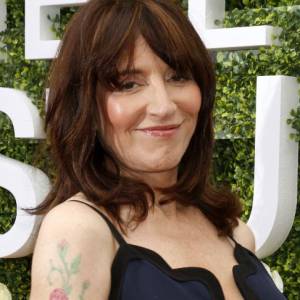 Jak zmieniła się Peggy ze "Świata według Bundych"? Aktorka bez charakterystycznego tapiru jest nie do poznania!