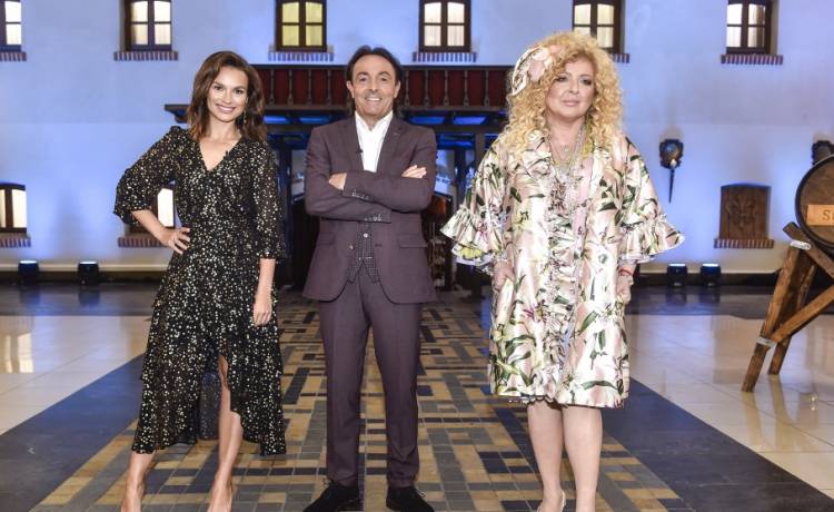 MasterChef 10. Pierwsi uczestnicy, pierwsze "oddaj fartucha". Fartuch zmienił kolor?!