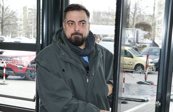 Ogromna metamorfoza Tomasza Sekielskiego! "Inny człowiek" - komentują internauci [ZDJĘCIE]                    