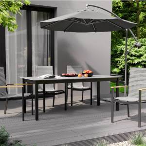 Najmodniejsze modele parasoli ogrodowych w 2025 roku