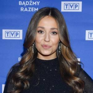 Izabella Krzan w skąpym bikini przed lustrem. "Jest ogień!"