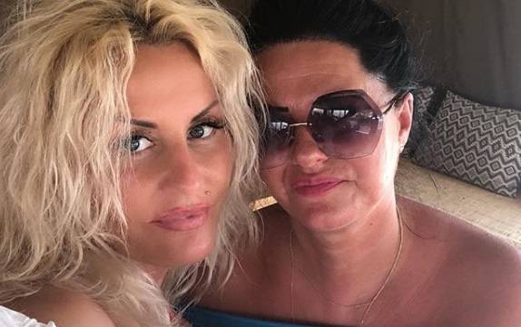 Gwiazda "Królowych Życia" jest w ciąży?! Zaskakujące informacje obiegły sieć! 