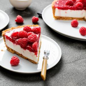 Przepis na tartę z malinami. Jest dziecinnie prosta w przygotowaniu