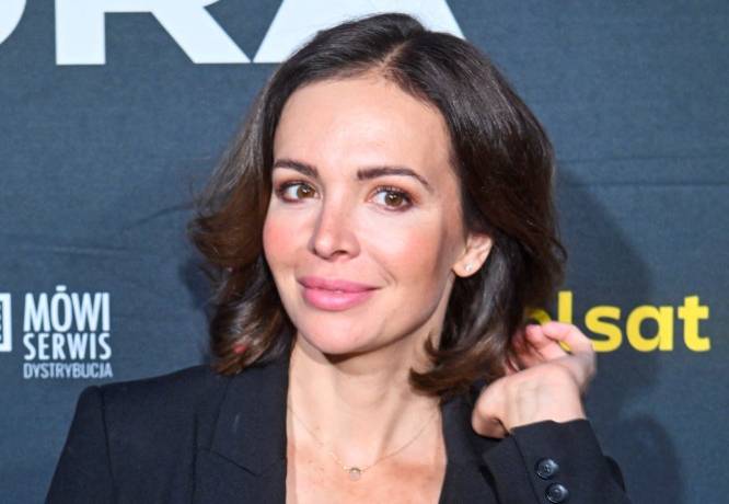 Anna Wendzikowska pozuje w stroju kąpielowym. Niezwykłe, gdzie tym razem się wybrała! [FOTO]