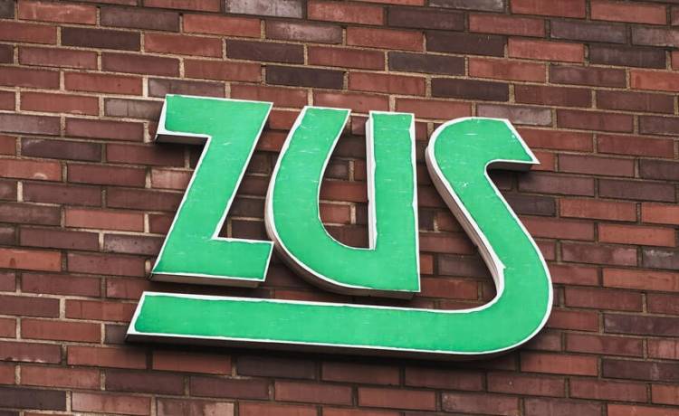 Pilny komunikat ZUS, fot. Shutterstock