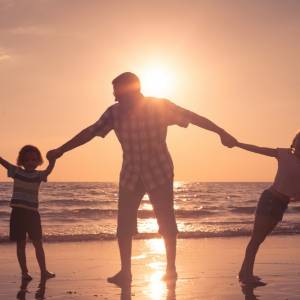 Tak Google Doodle świętuje Dzień Ojca 2019 w Polsce! Logo przeglądarki uległo znacznej zmianie