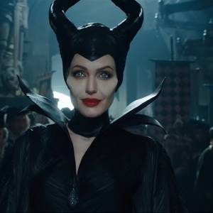 "Maleficent 2: Mistress of Evil". Angelina Jolie ponownie wcieliła się w tytułową Czarownicę! 