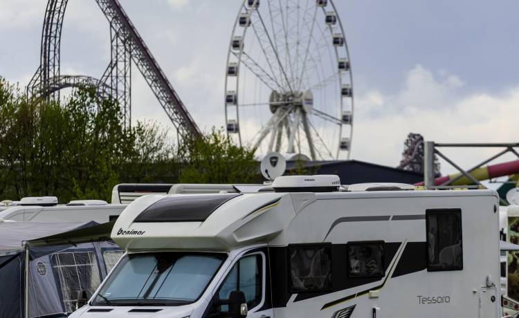 Kampery, muzyka i rollercoastery. Energylandia zaprasza na IV Festiwal Caravaningu!