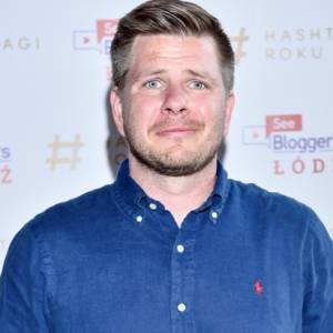 Filip Chajzer udostępnił zdjęcie z dzieciństwa. Fani zachwyceni!