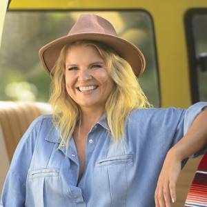 Marta Manowska "przyłapana" podczas morskiej kąpieli. Internauci nie wiedzą, gdzie podziać wzrok! "Cudne zdjęcie"