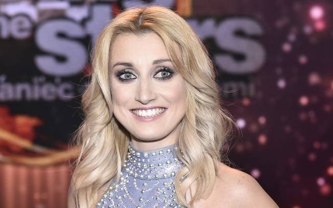 Zakochana Justyna Żyła w czułym uścisku z partnerem? W komentarzach rozpętała się burza! 