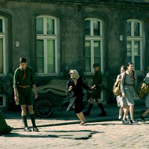 Ten serial TVP podbił serca widzów! Co wydarzy się w 4. odcinku „Czarnej śmierci”?