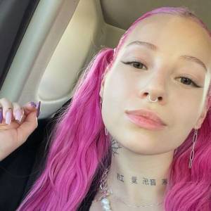 Young Leosia opowiada o swojej karierze. Chce być wzorem dla swoich fanów