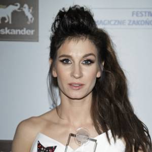 Sylwia Grzeszczak wygląda jak nastolatka! Piosenkarka przeszła odważną zmianę w wyglądzie