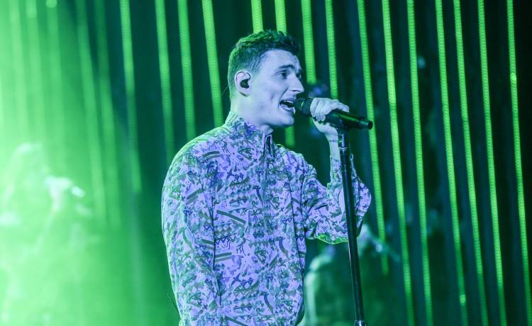 Przebój Coldplay w wykonaniu Dawida Podsiadły? Cover AI budzi mieszane uczucia [WIDEO]