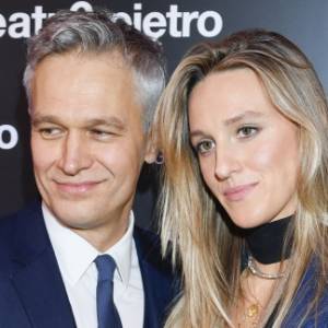 Aleksandra Żebrowska pokazała nagi ciążowy brzuch. Tak żona aktora spędza kwarantannę                               