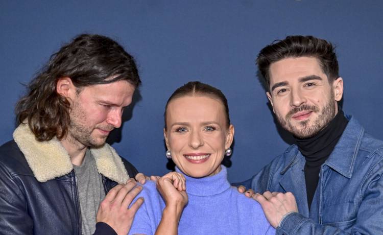 Aktorzy serialu „Pierwsza miłość”. Fot. AKPA