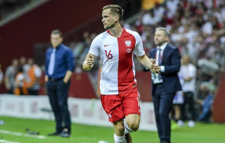 Incydent na meczu Polska-Izrael. Ochroniarz staranował polskiego piłkarza