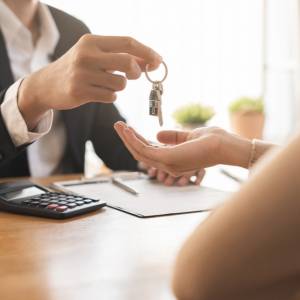 Własne mieszkanie bez oszczędności? Sprawdź, czy załapiesz się na rządowe wsparcie!