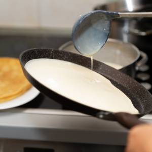 Na jakim tłuszczu smażyć naleśniki? Oto najczęstsze błędy Polaków 