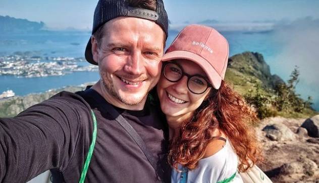 Jakub Tolak tatą! Aktor i jego żona powitali na świecie córkę. W opisie padło jej imię! 